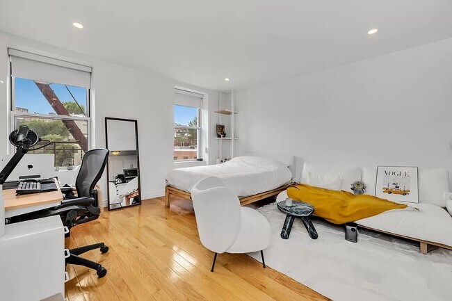 Photo - 287 Bleecker St Unidad B1