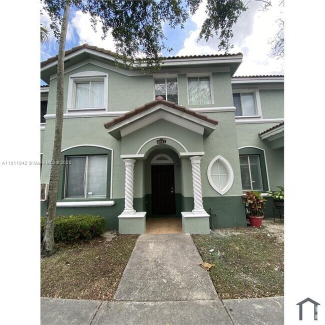 Building Photo - 2912 SE 15th Rd Rental
