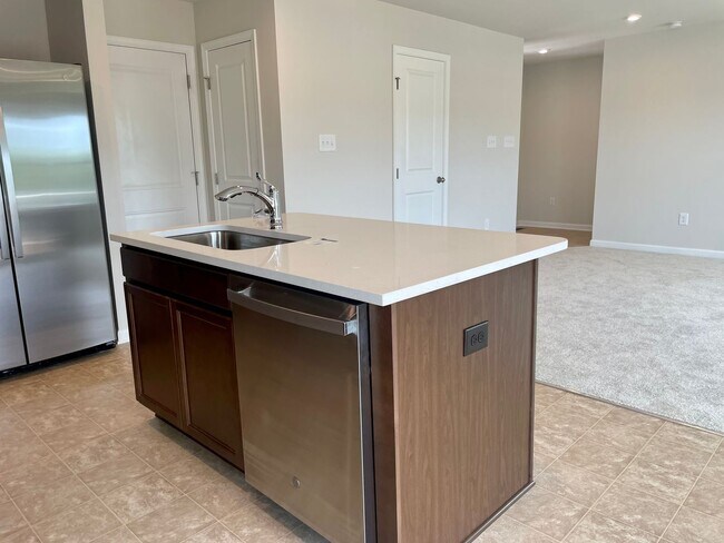 Photo - Gorgeous Locust Thicket Townhome