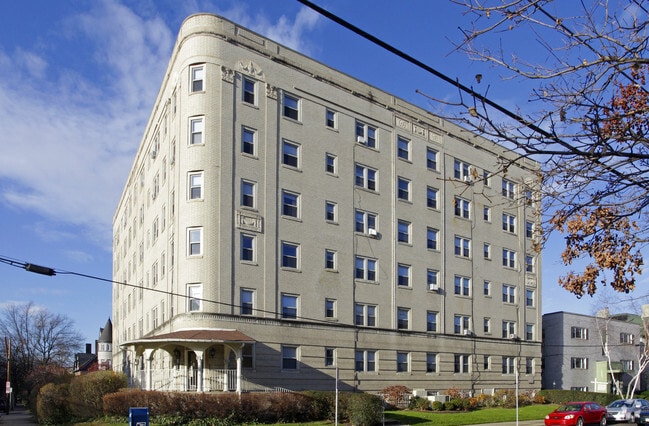 Frontenac Apartments - Frontenac Apartments