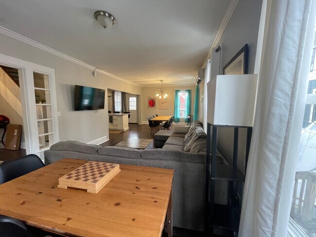 Photo - 108 Ferris Pl Unit 1