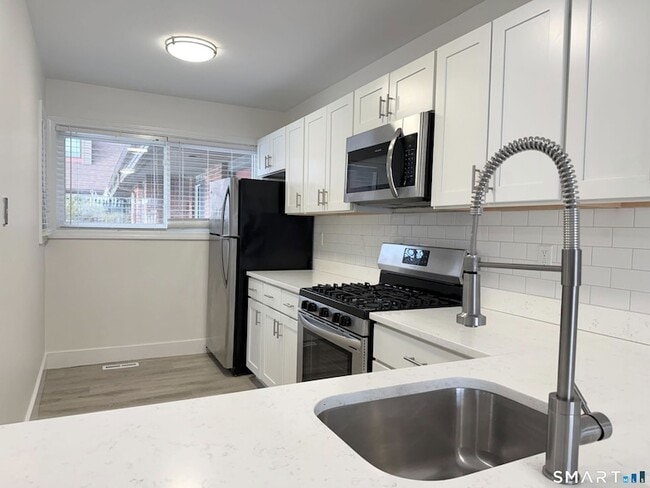 Photo - 40 Montoya Dr