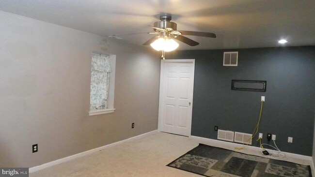 Photo - 8515 Preakness Pl