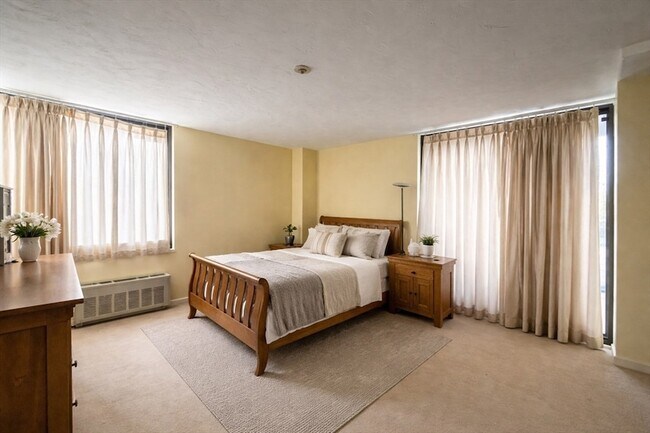 Photo - 77 Adams St Unit 303