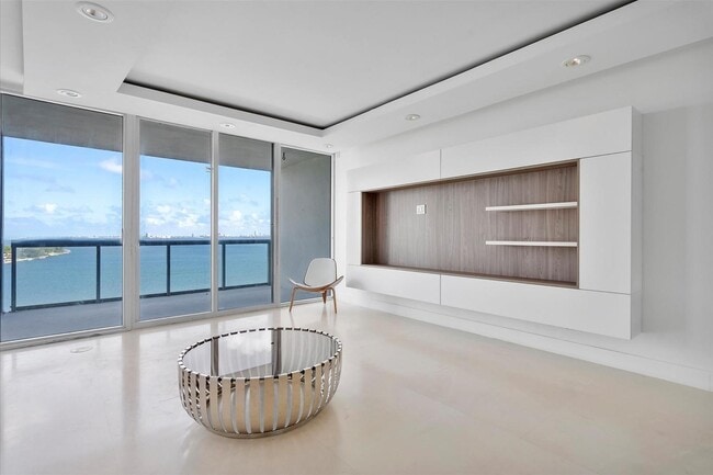 Photo - 601 NE 36th St Unit 1310