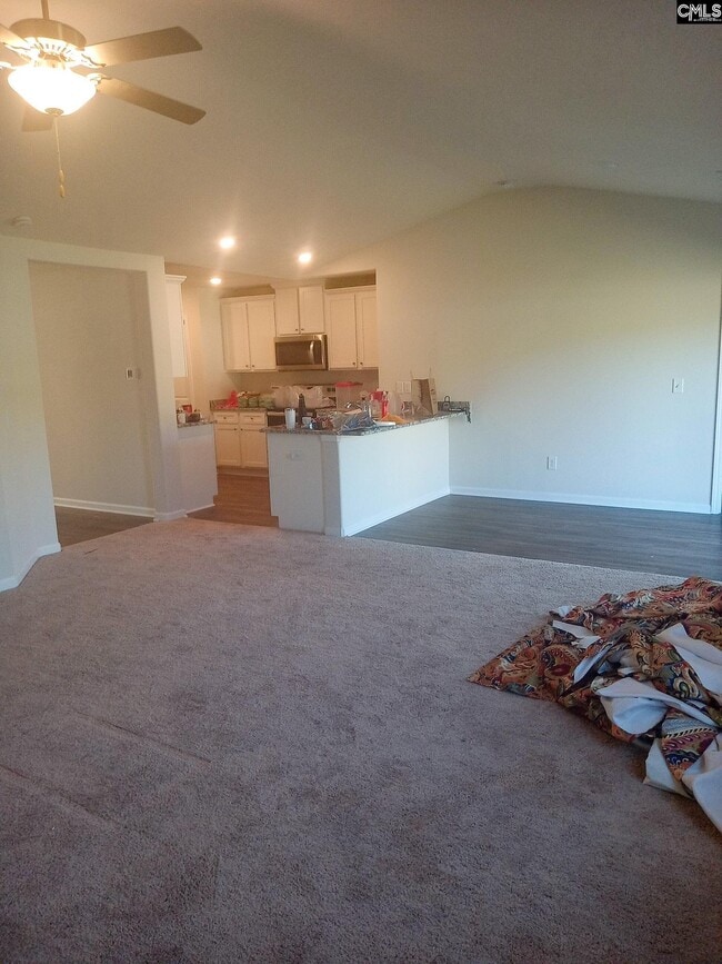 Photo - 425 Misty Knl Dr