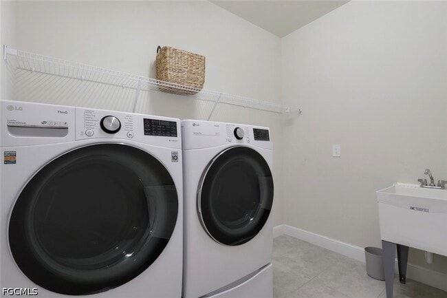 Building Photo - 3425 Hampton Blvd