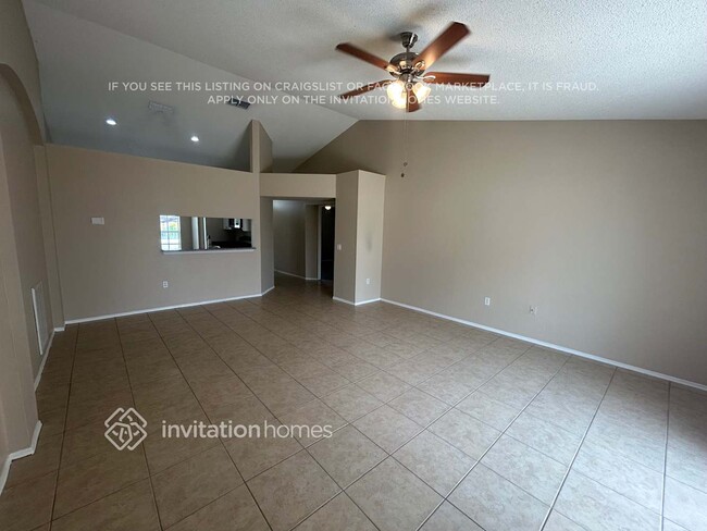 Photo - 5261 English Dr