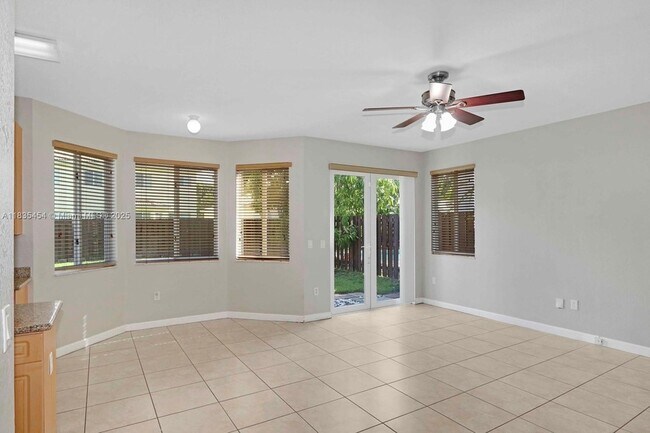 Photo - 1909 SE 22nd Ct