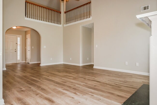 Photo - 1517 Buckingham Pl