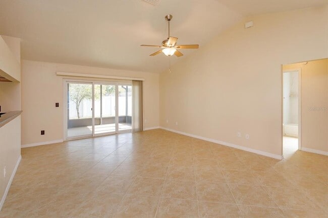 Photo - 3711 Linsbury St