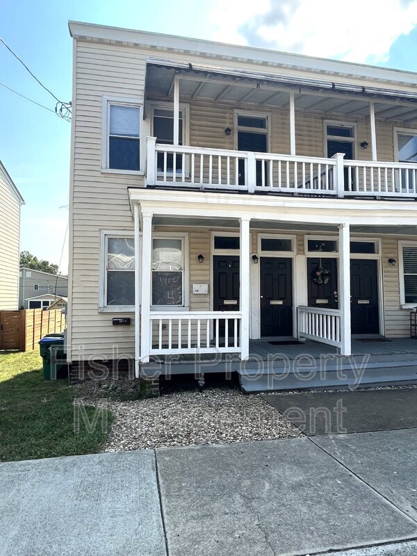 Building Photo - 509 N 30th St Unit 2