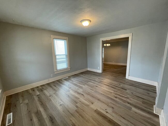 Front Room - 631 S 16th St Unit 631