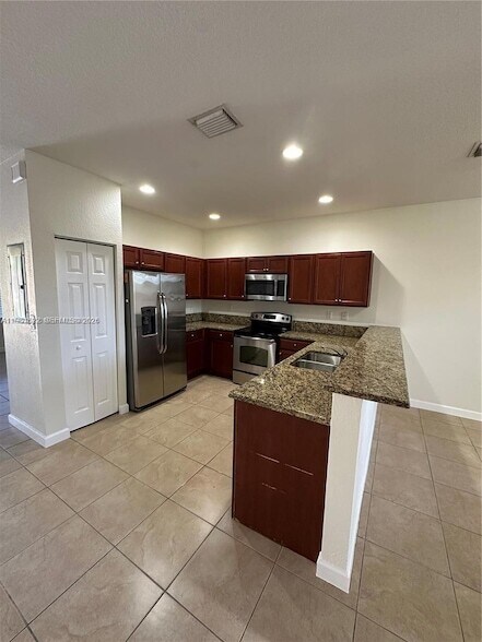 Photo - 9041 SW 227th St