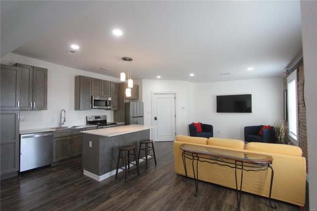 Photo - 212 Morgan St Unidad Apt. B
