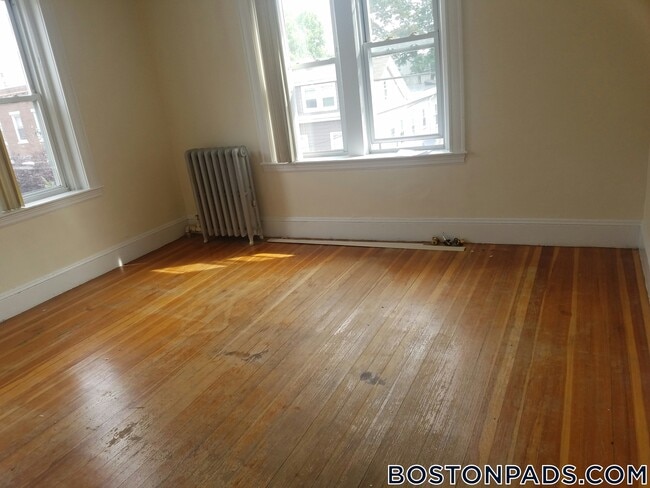 Photo - 15 Barrows St Unit 5