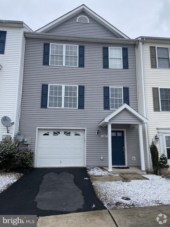 Building Photo - 107 Lighthouse Ln