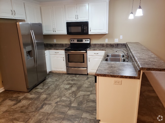 Building Photo - 116 Cody Dr Rental