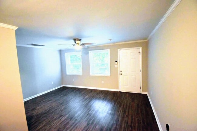 1111 Bose Ave