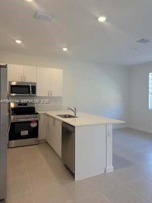 Photo - 621 SE 13th St Cir