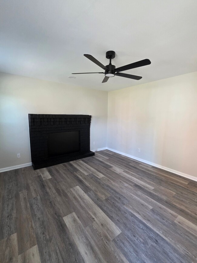 Photo - 6809 Valleybrook Dr Unit .