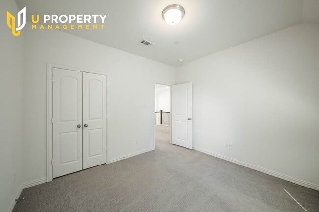 Photo - 3 Bed Sweet home ready for family.