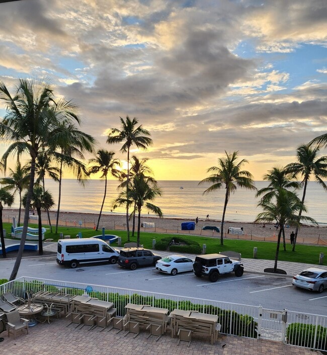 Photo - 2080 E Hillsboro Blvd Unit 108