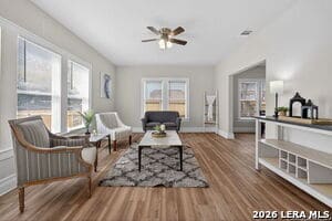 1823 Edison Dr