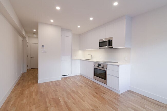 Photo - 4390 Grand Blvd. Unit 309