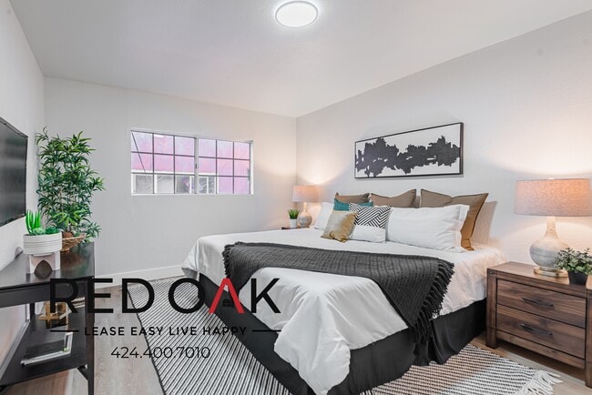 Photo - 6337 10th Ave Unit 6339 B