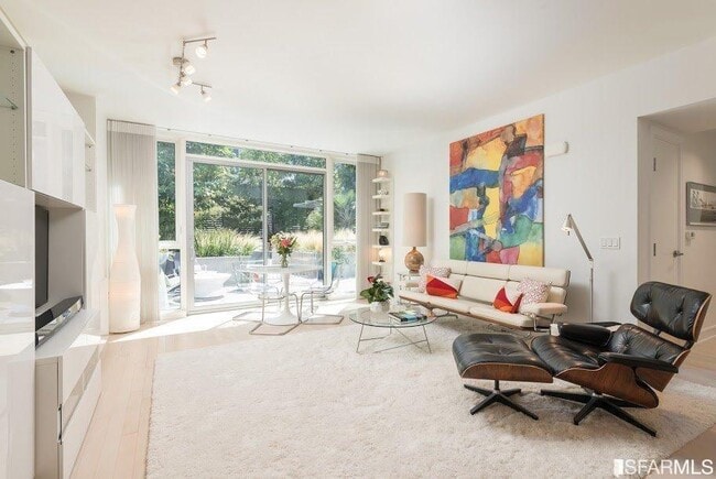 Photo - 631 Folsom St