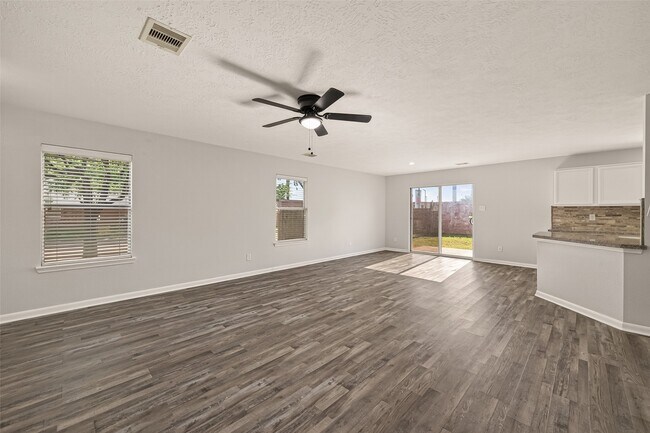 Photo - 7130 Cypress Pr Dr