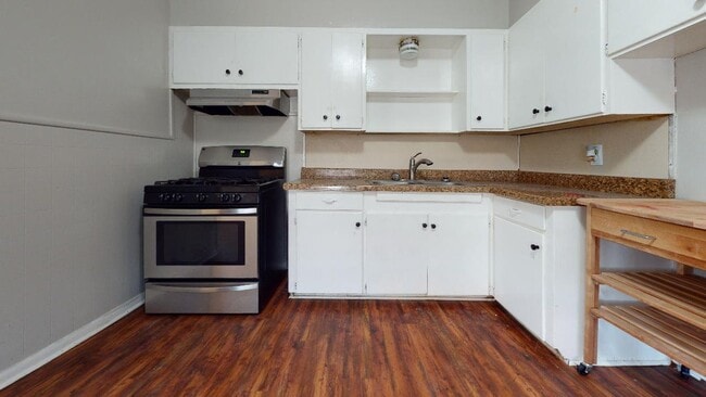 Photo - 1105 Palasota Dr