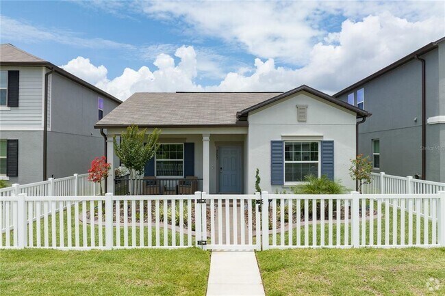 Building Photo - 9727 Flourish Dr. Rental