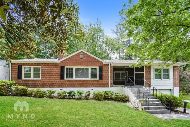 Photo - 2313 Eastway Rd