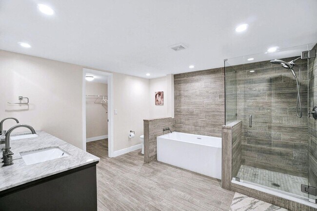 Photo - 11311 Pond View Dr Unit C101
