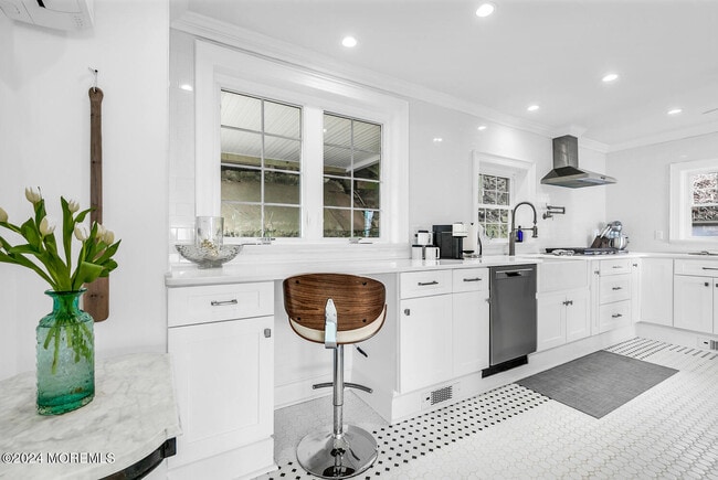 Photo - 157 Portland Rd