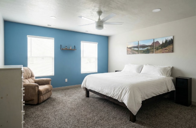 Building Photo - 285 N 680 E