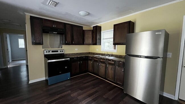 Photo - 42620 Nicholsville Rd