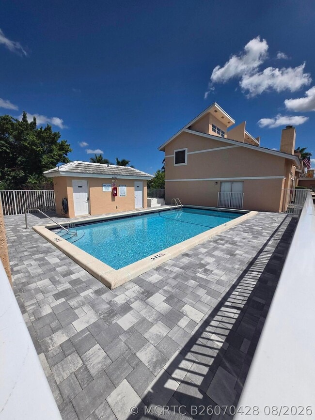 Photo - 4083 Coral Springs Dr