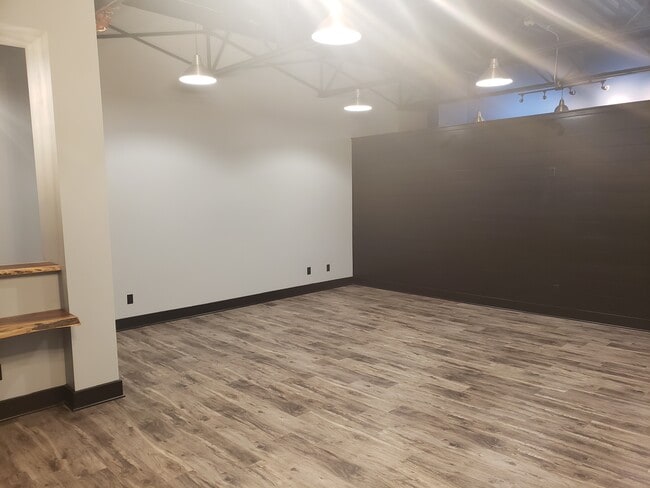 Building Photo - 329 S Washington Sq Unit H