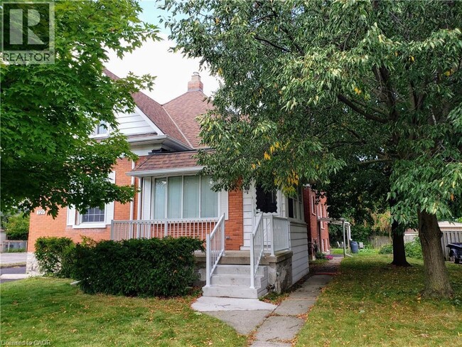 Photo - 729 Hamilton St Unit 2