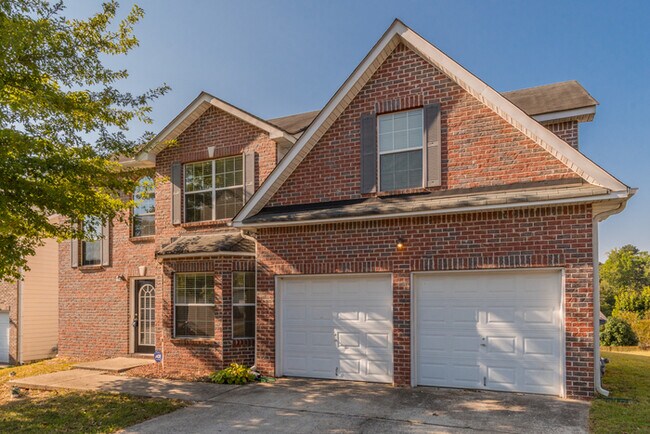 Photo - Spacious 4 bedroom 2.5 bath