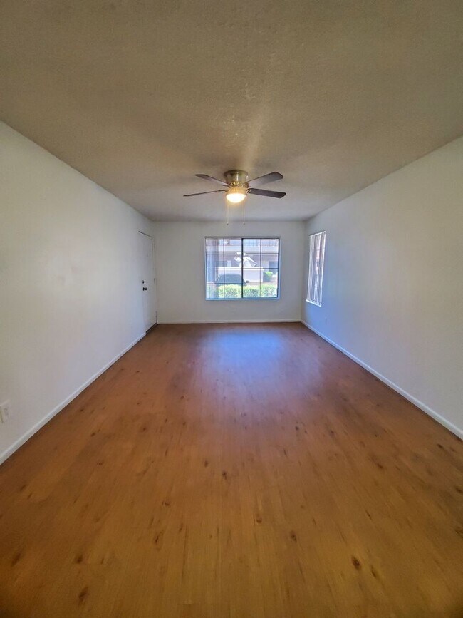 Photo - Fiesta Park Condos - 2 bd/2 ba - Mesa- Downstairs Condo Unit 180