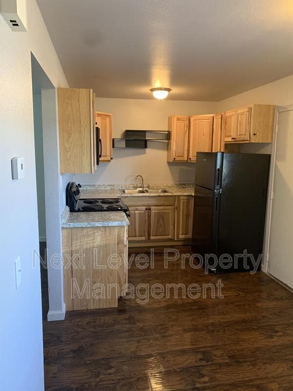 Photo - 178 Rosewood Dr