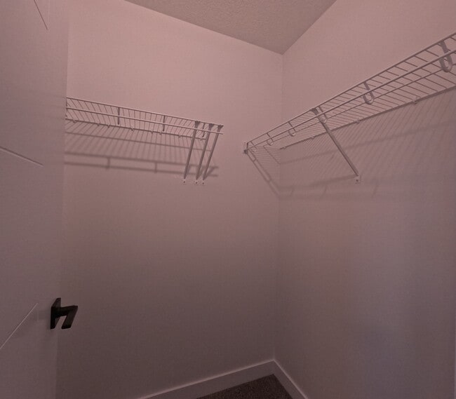 Photo - 18120-18128 28 Ave SW