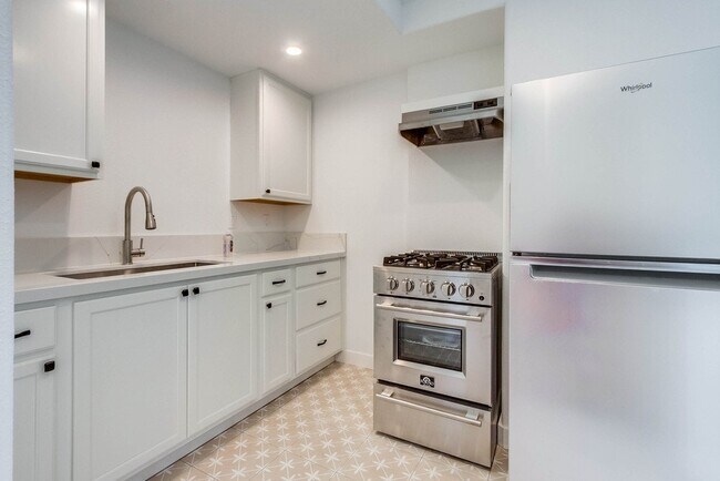 Building Photo - 1201 Wynn St