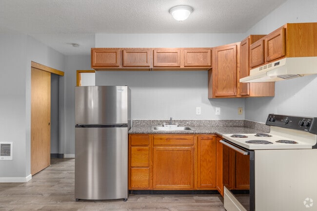 1BR, 1BA - 600SF - Country Square