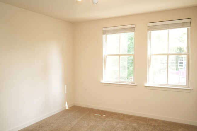 Photo - Venable Court Apartments