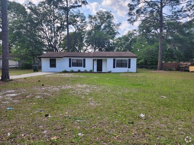 Building Photo - 1105 Kelly Dr Rental